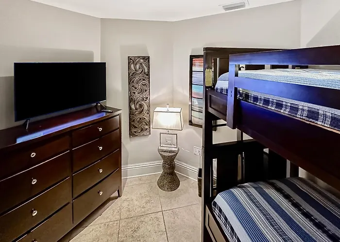 Sandpearl Residences 606