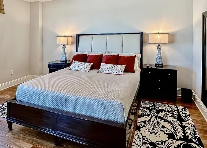 Sandpearl Residences 606